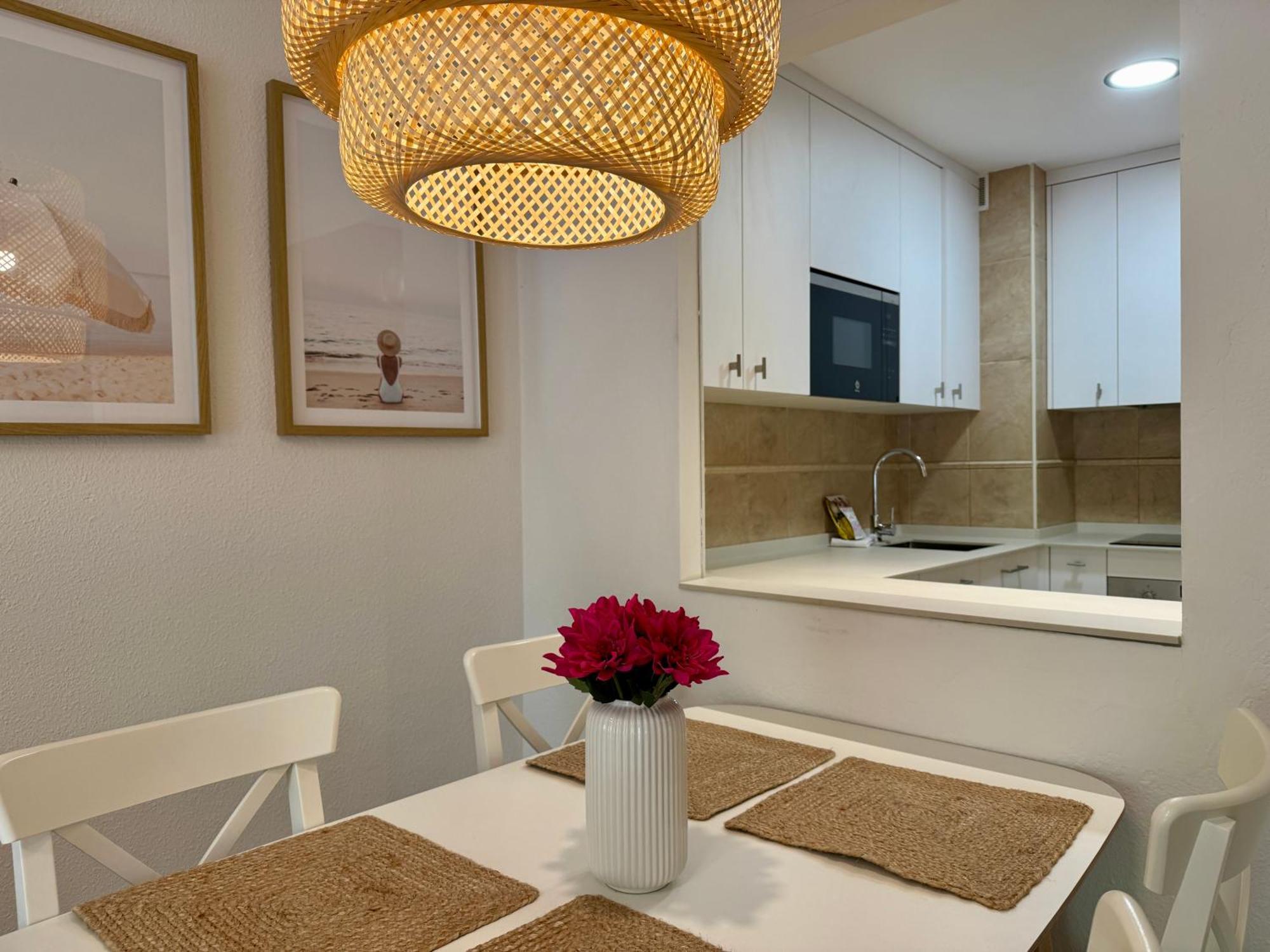 Golden Mile La Carolina - Eaw Homes Apartamento Marbella