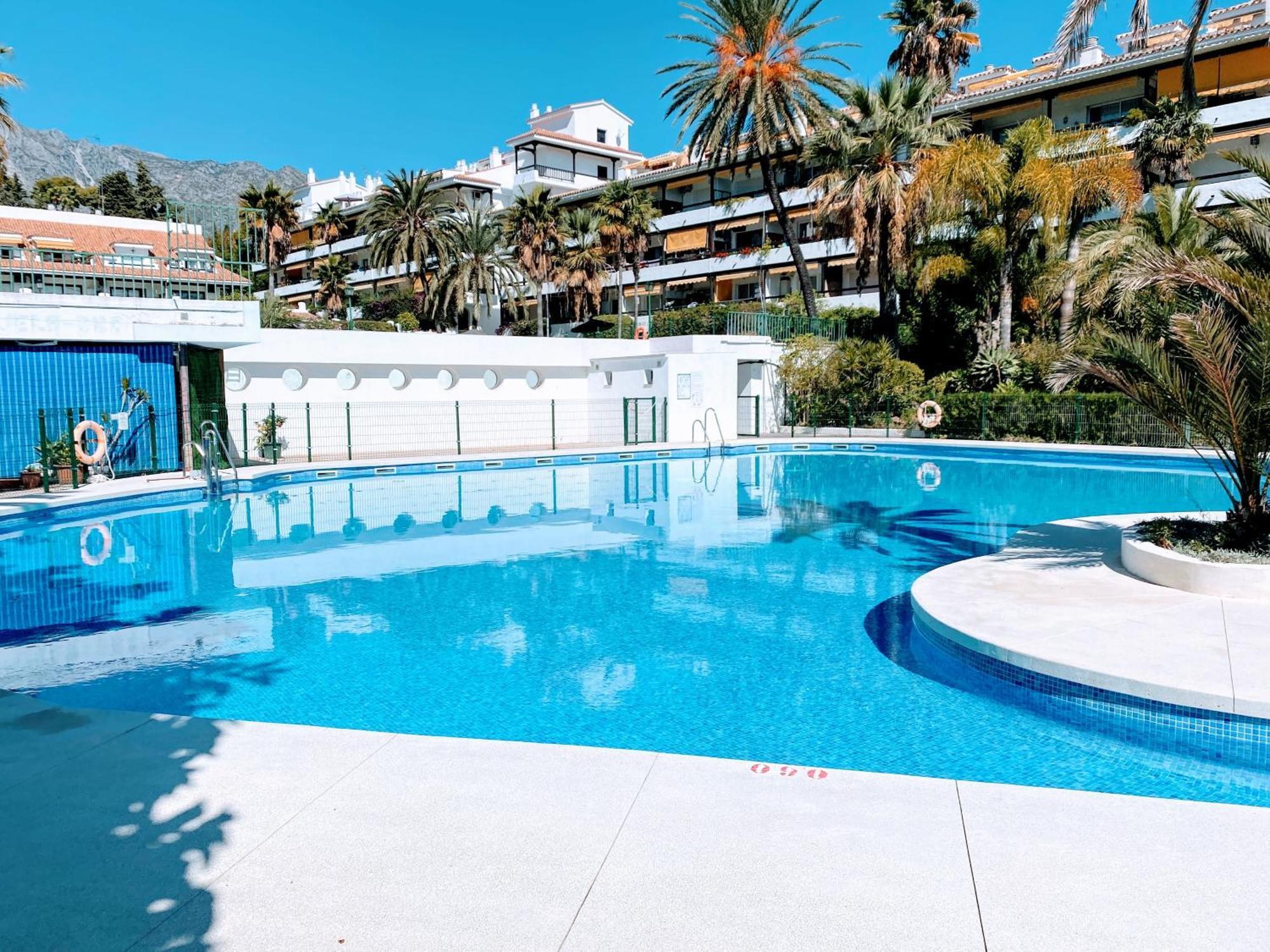 Golden Mile La Carolina - Eaw Homes Apartamento